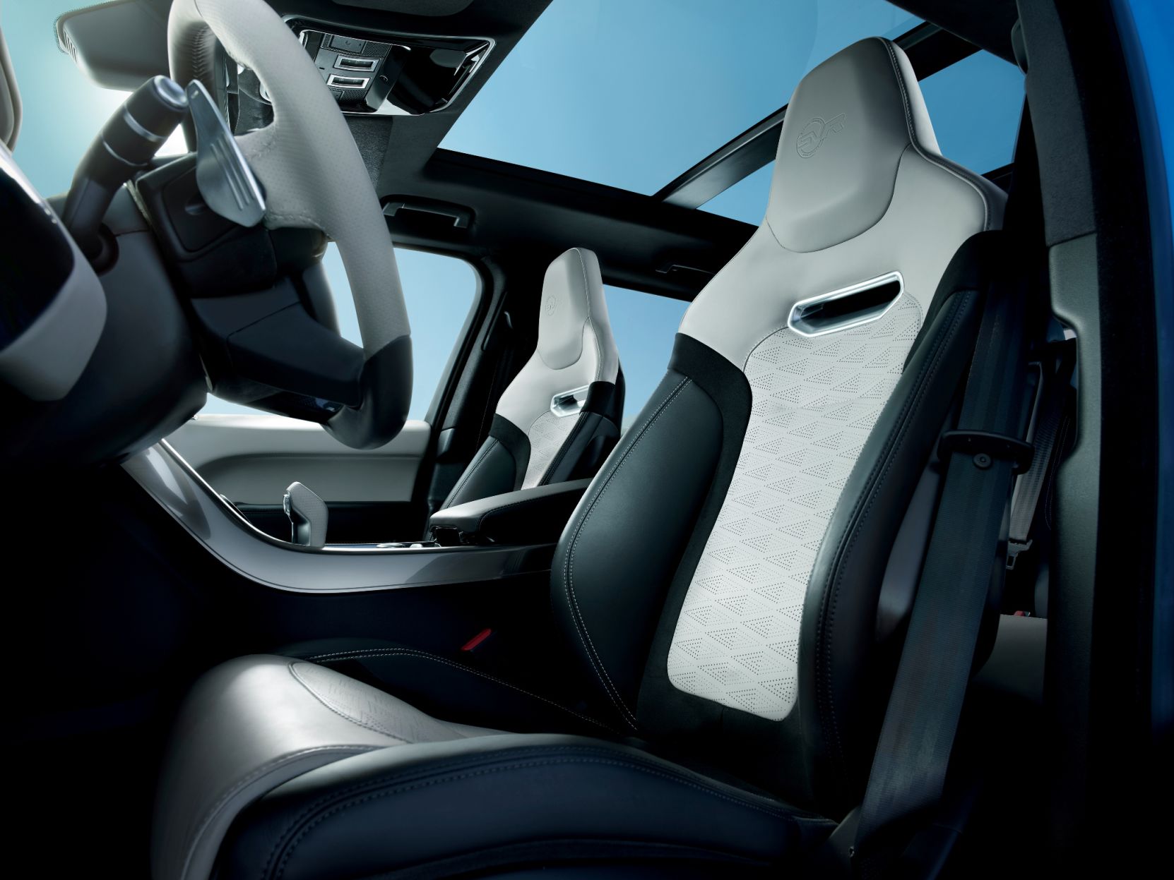 rangeRover2019sportSVR0801c.jpg